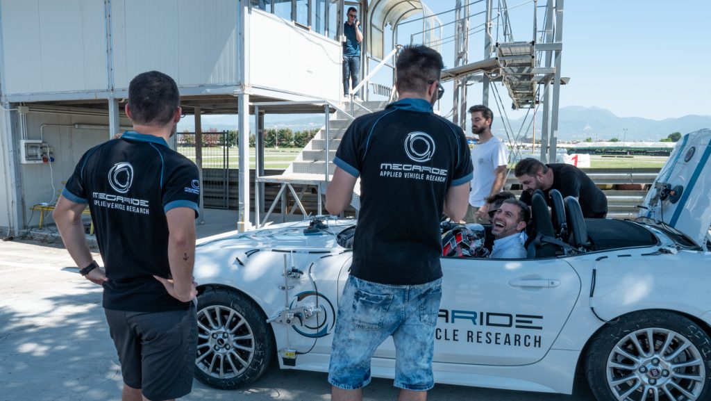 seaside racing 2025 - team megaride on track
