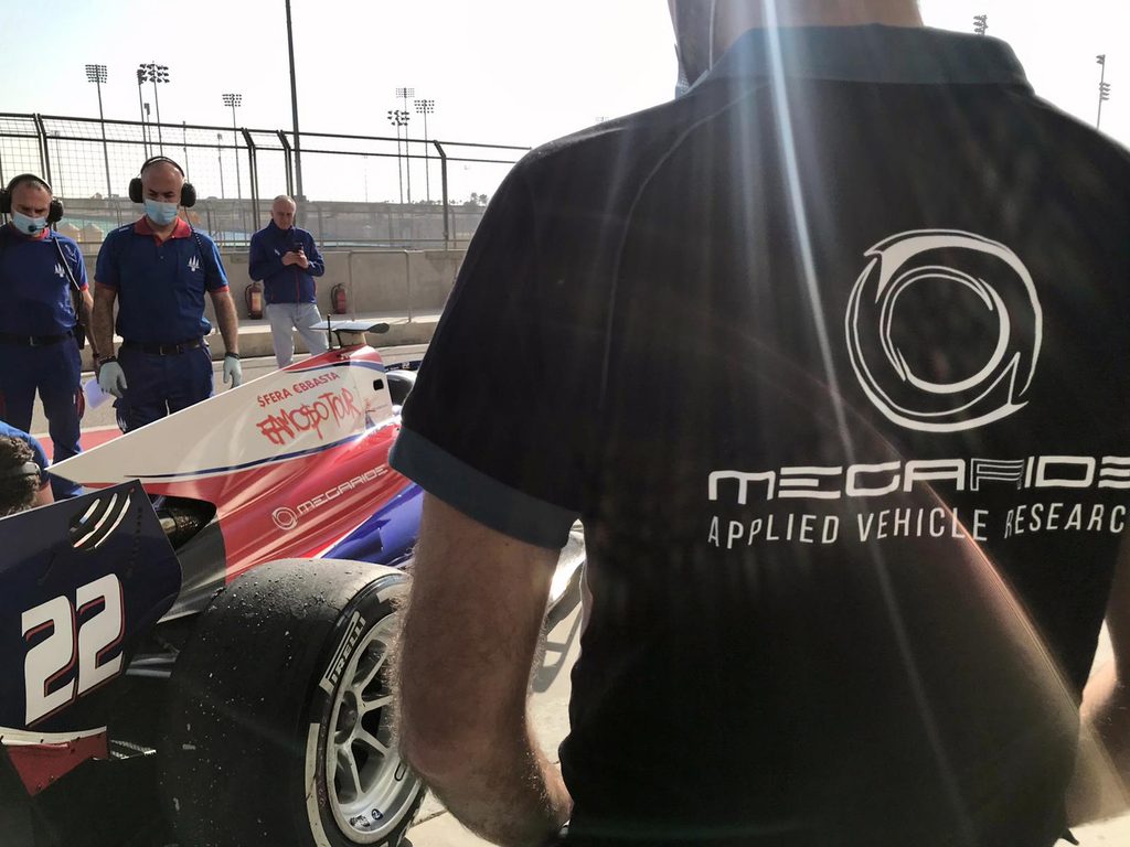 megaride and trident
